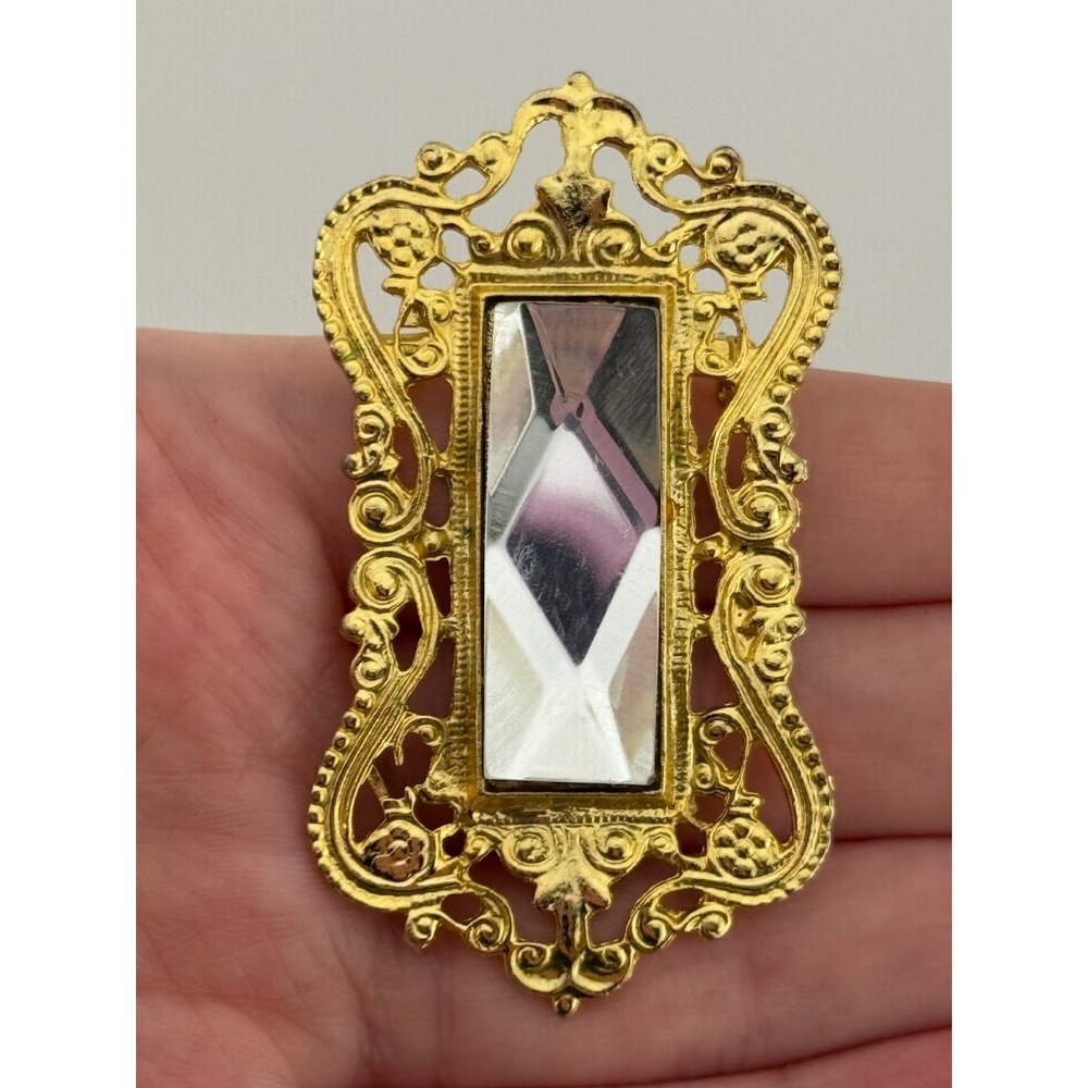 Vintage Gold Tone Ornate Frame Brooch Pin Unsigned